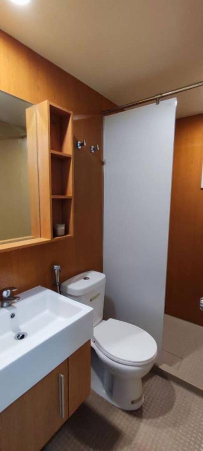 Rf Homestay Nilai Kültér fotó